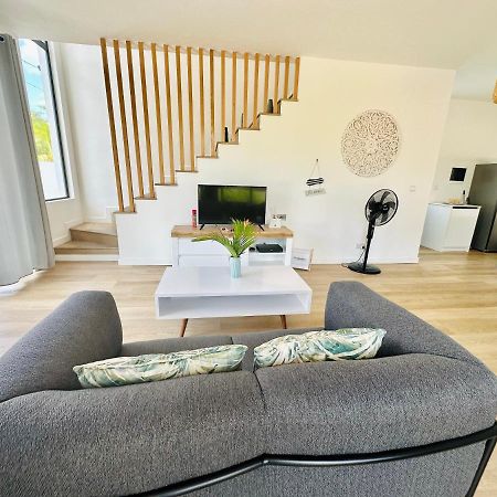 Into The Sea - Modern Home Close To The Beach Albion Εξωτερικό φωτογραφία